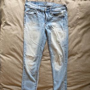 American Eagle Low-Rise Jegging